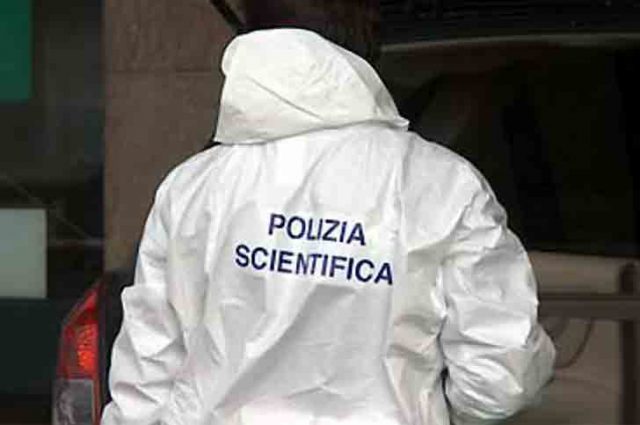 Sparatoria all’alba ad Ancona: due feriti, indagini in corso