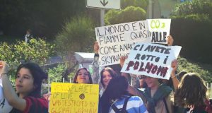 Manifestazione Fridays for Future, cinque denunciati dalla Digos di Ancona