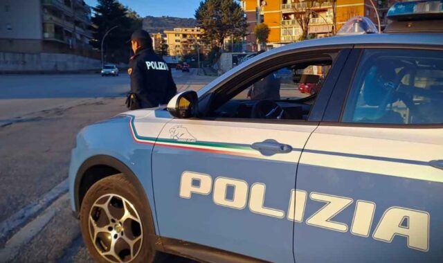 I controlli della Polizia nella sale scommesse: italiano finisce ai domiciliari